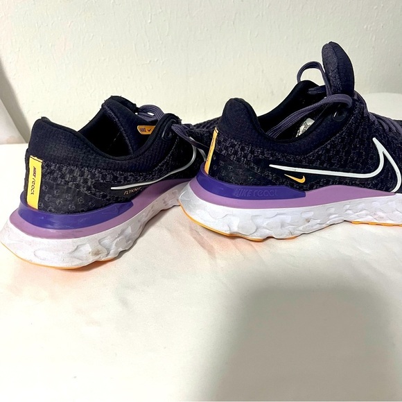 Women’s Nike React Infinity Run Flyknit 3 "Cave Purple" Sneakers Sz 7.5 Running - Picture 3 of 12